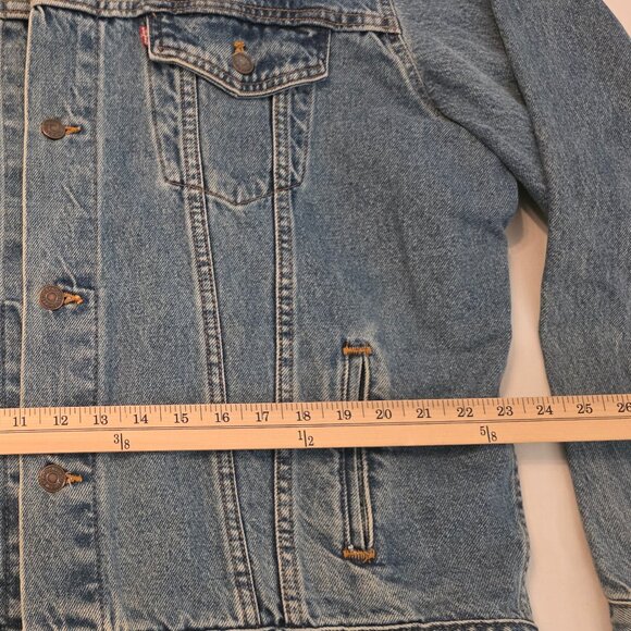Levi's Men's Trucker Denim Jacket, size XL. - Picture 7 of 14